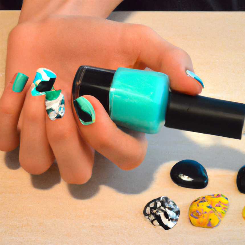  Натуральные материалы и нежные оттенки: выбор маникюра для пляжного отдыха 